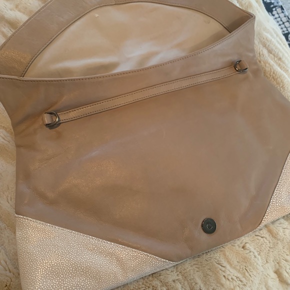 Foley + Corinna Georgina Large Clutch Tan no chain - Picture 3 of 7